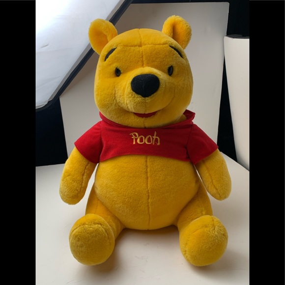 Disney Other - Disney stuffed toy Pooh.